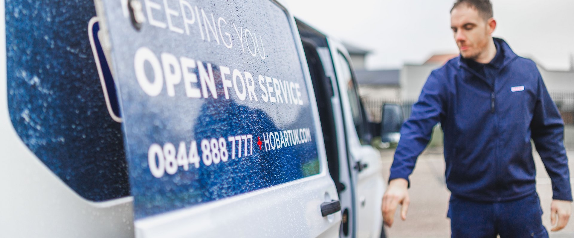 HOBART Service technician opening van